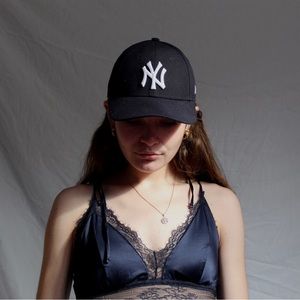 New York Yankees Baseball Hat New Era Navy Blue Authentic Collection